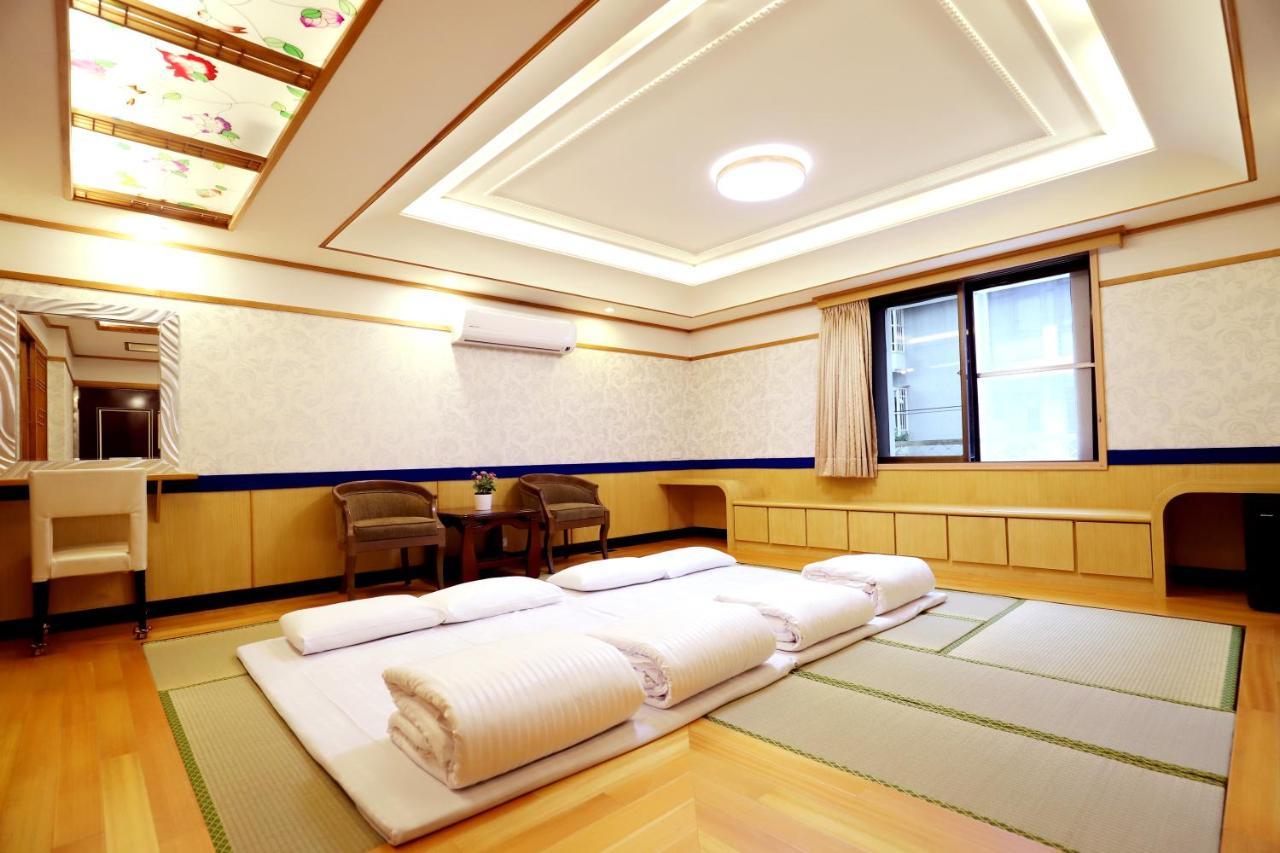 Phoenix Pavilion Hot Spring Hotel Đài Bắc Ngoại thất bức ảnh