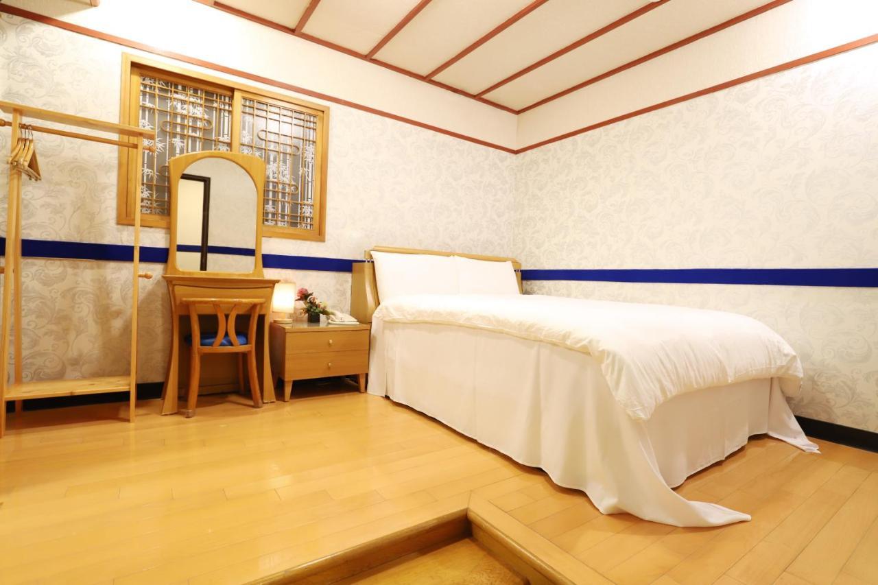 Phoenix Pavilion Hot Spring Hotel Đài Bắc Ngoại thất bức ảnh